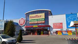 bauMax Hradec Králové